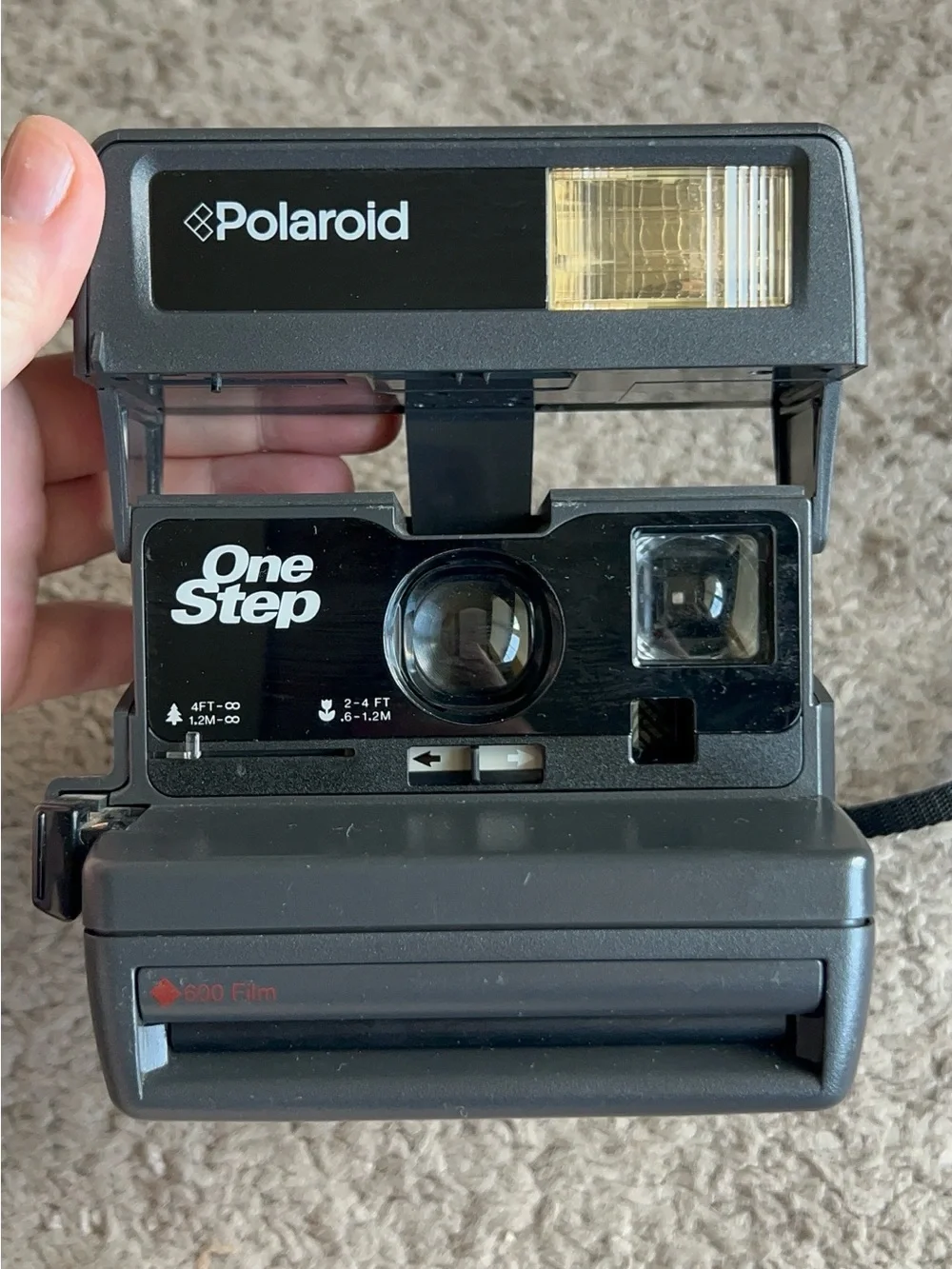 Vintage Polaroid OneStep Instant Camera — Black - no issues